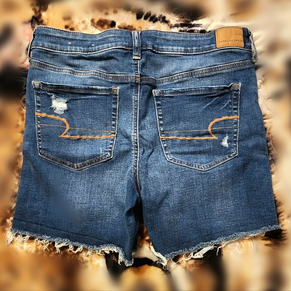 AE STRETCH MIDI SHORTS - Picture 3 of 8